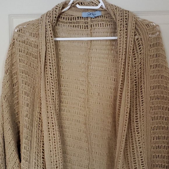 Knitted sweater - Picture 2 of 3